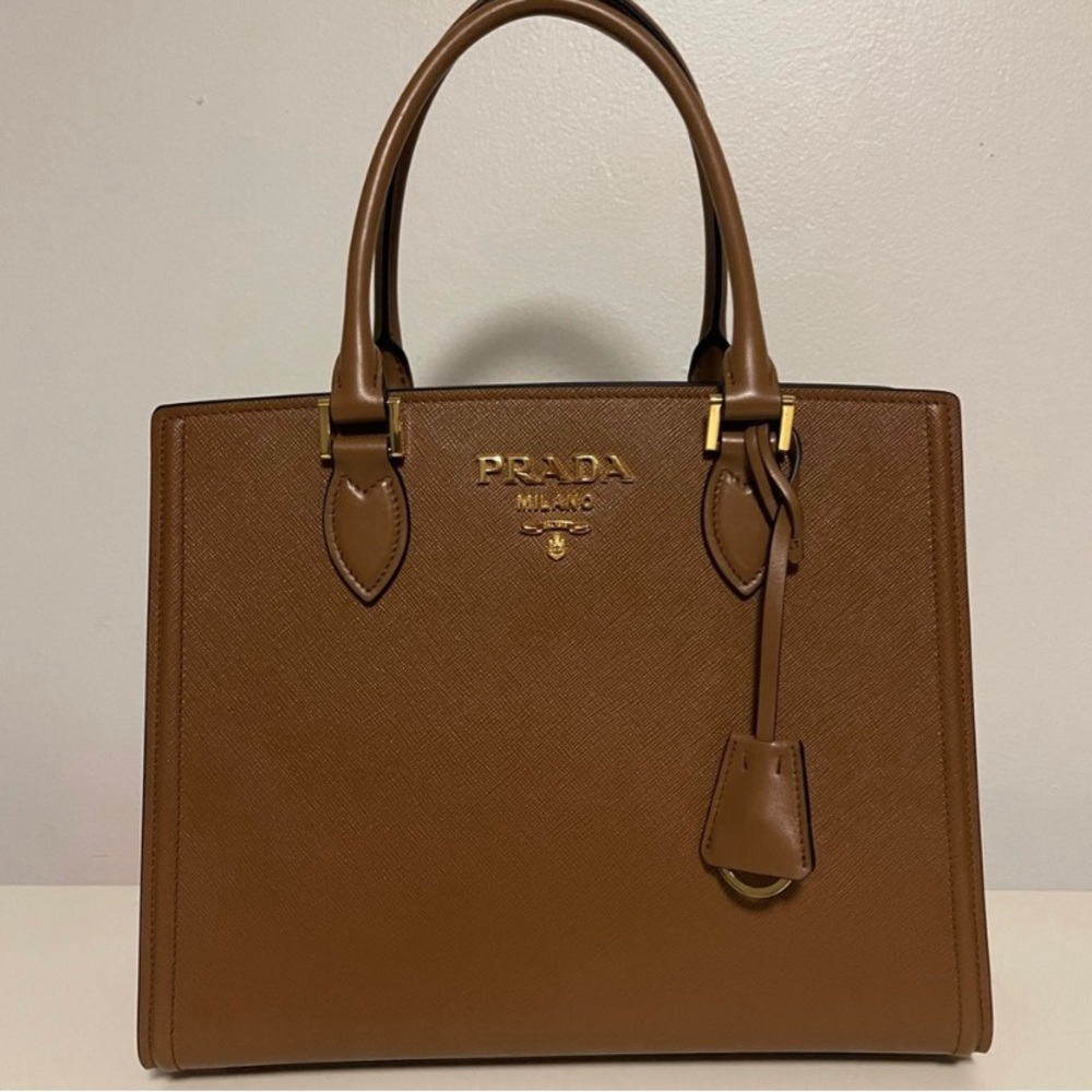 LIKE NEW Prada Galleria Saffiano Leather Caramel crossbody bag